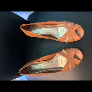 Brand New Tan Heels
